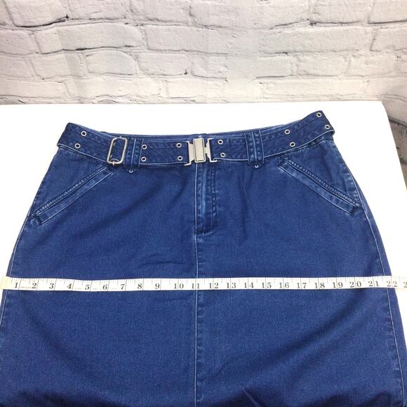 Liz Claiborne 90s Blue Medium Wash Flap Pocket Belted Denim Knee Length Skirt 14 - Picture 8 of 9